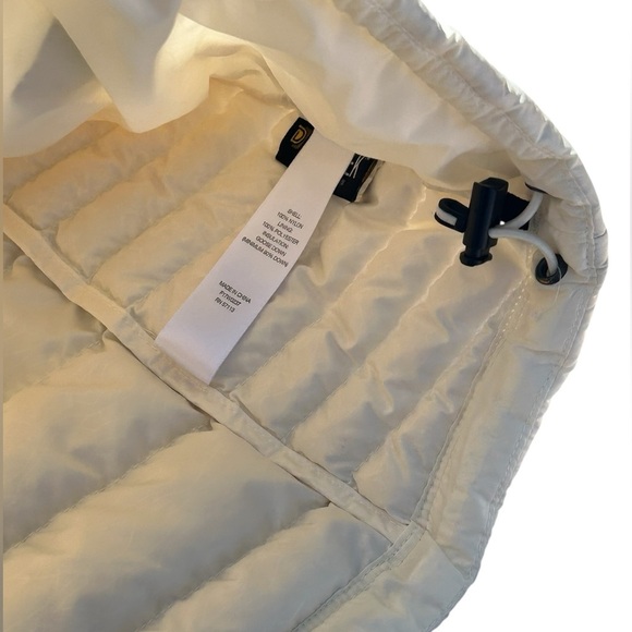 Eastern Mountain Sports White Goose Down Full Zip Puffer Vest + Drawstring, M - Picture 4 of 9